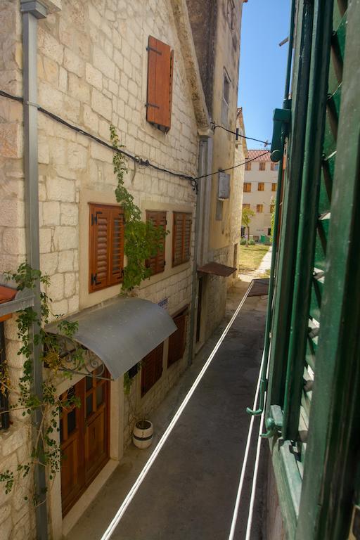 Rooms Livia Trogir Kamer foto
