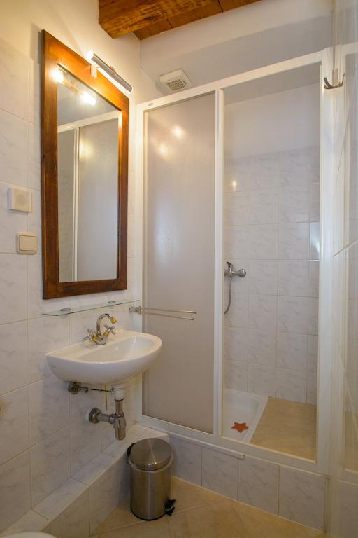 Rooms Livia Trogir Kamer foto